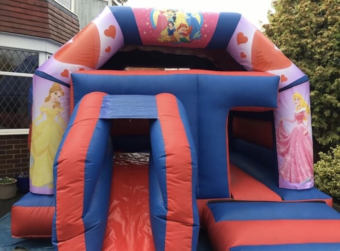 Princess Castle (12 ft W / 15 ft D / 11 ft H)